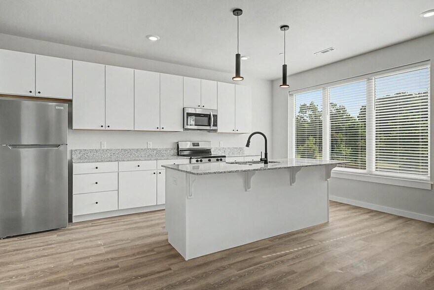 More Photos Of 845 N Rupple Rd, Fayetteville Apartments For Sale