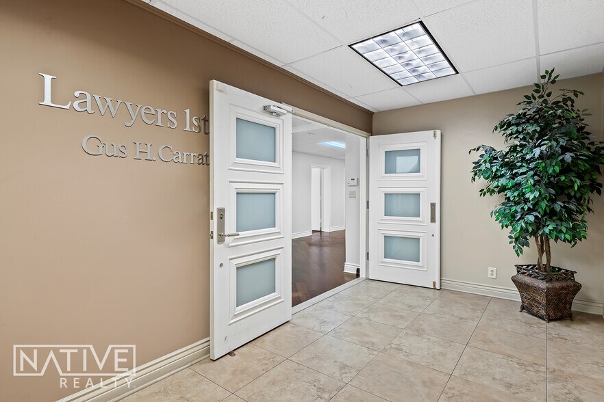 More Photos Of 2817 E Oakland Park Blvd, Fort Lauderdale Office For Sale