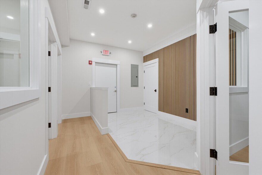 More Photos Of 572 Route 6, Mahopac Medical For Lease