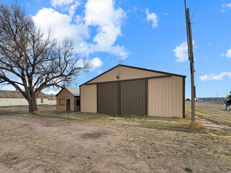 More Photos Of 820 Front St, Arriba Contractor Storage Yard For Sale