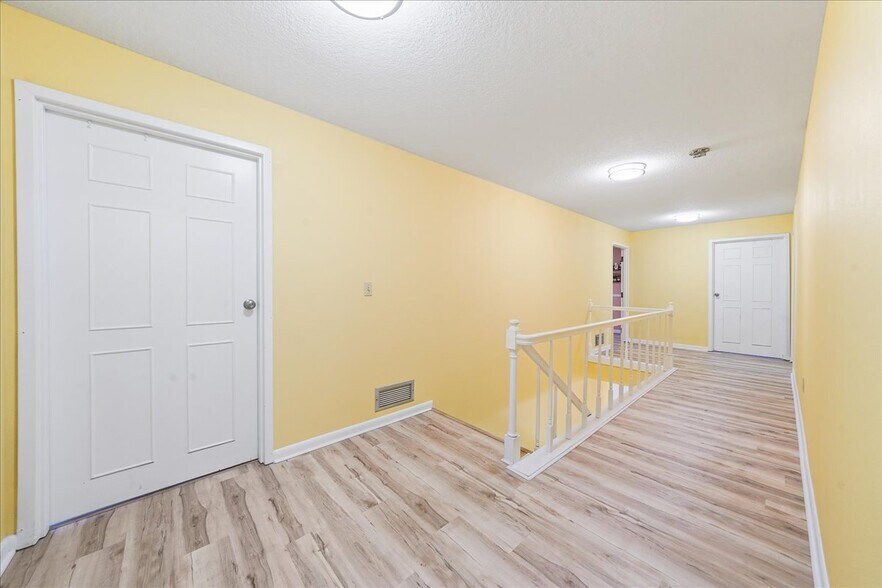 More Photos Of 111 Scott St, Melbourne Office For Sale