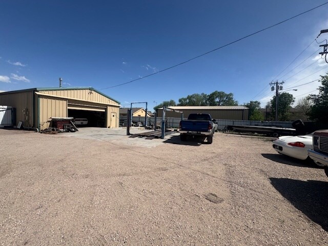 More Photos Of 309 N Santa Fe Ave, Fountain Auto Repair For Sale