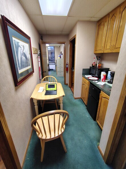 More Photos Of 915 E Georgia Ave, Ruston Warehouse For Lease