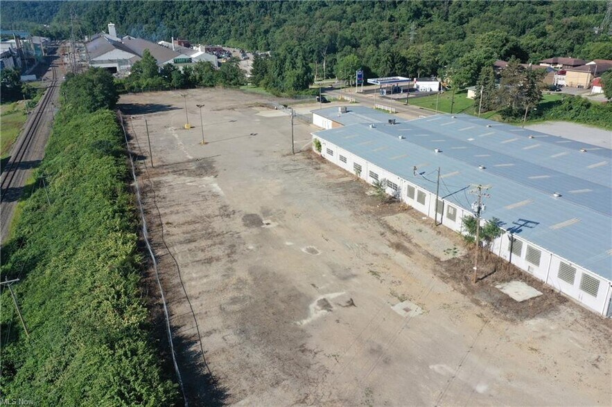 More Photos Of 1515 Franklin Ave, Toronto Industrial For Lease