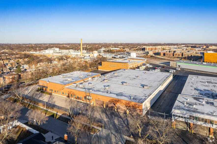 More Photos Of 6500 W Cortland St, Chicago Warehouse For Sale