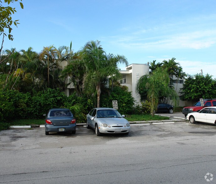 More Photos Of 100 SE 21 St, Fort Lauderdale Apartments For Sale