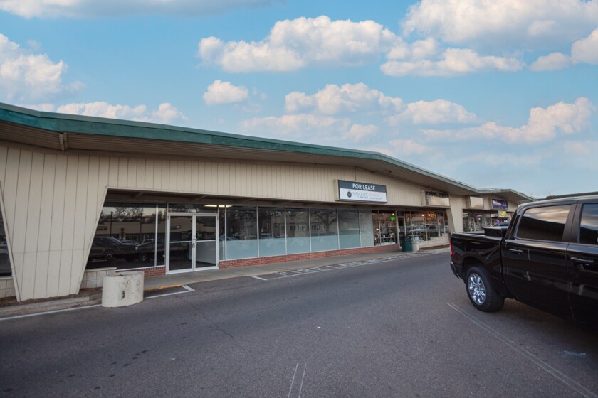 More Photos Of 1101-1129 W Elizabeth St, Fort Collins General Retail For Lease