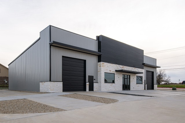 More Photos Of 4620 US 377 Hwy, Aubrey Unknown For Lease