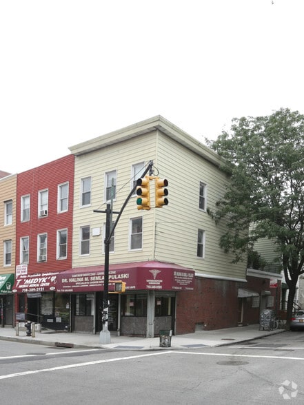 More Photos Of 117 Nassau Ave, Brooklyn Office Residential For Lease