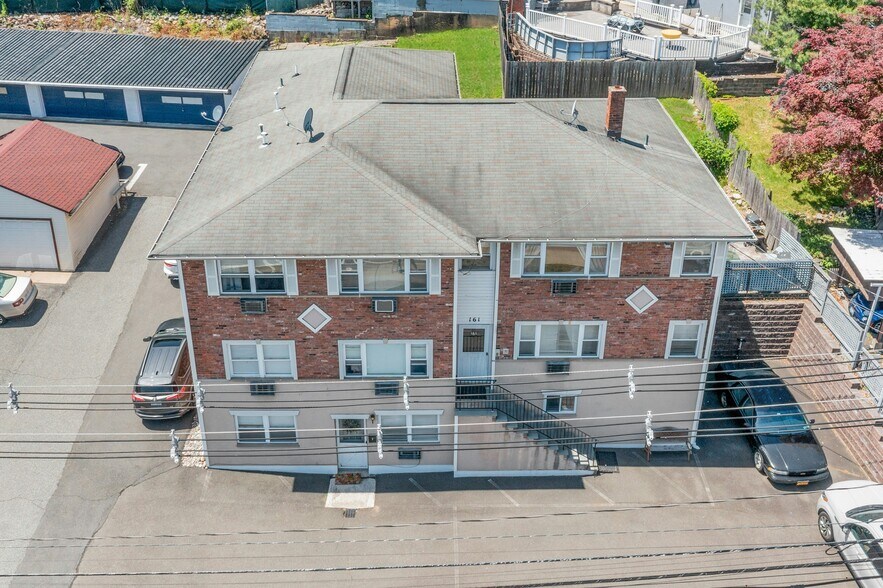 More Photos Of 161 S Pearl St, Pearl River Apartments For Sale