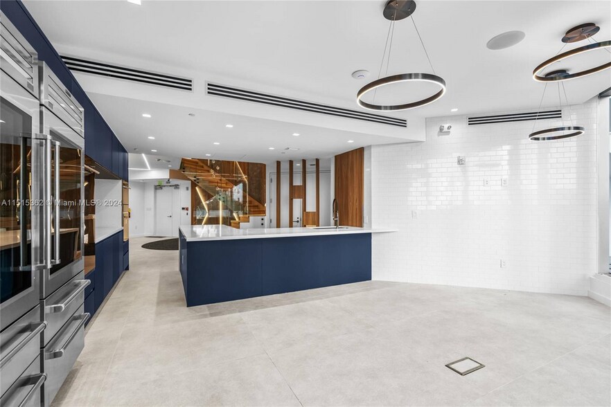 More Photos Of 1300 Brickell Bay Dr, Miami Apartments For Sale