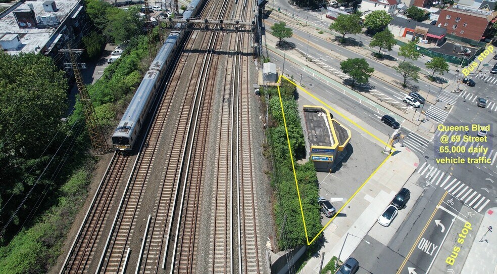 More Photos Of 68-20 Queens Blvd, Woodside Freestanding For Sale