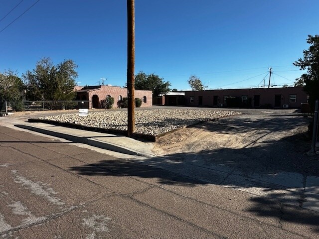 More Photos Of 807 Chaparro St, Las Cruces Multifamily For Sale