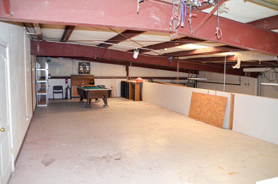 More Photos Of 147-151 W Angelo Ave, Salt Lake City Warehouse For Lease