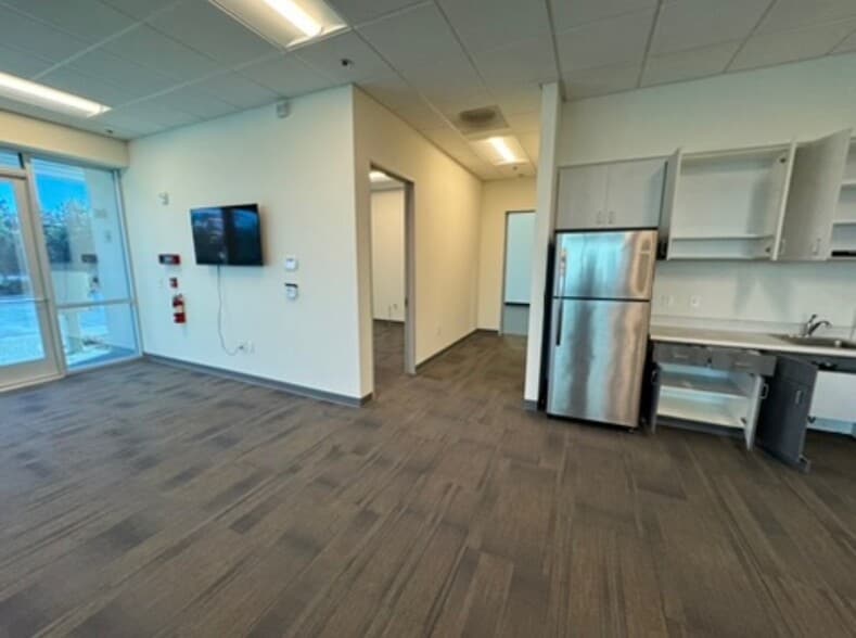 More Photos Of 8614 Kimball Ave, Chino Warehouse For Sale