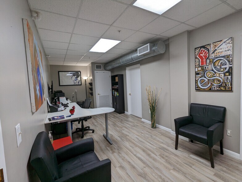 More Photos Of 120 S Olive Ave, West Palm Beach Office Residential For Lease