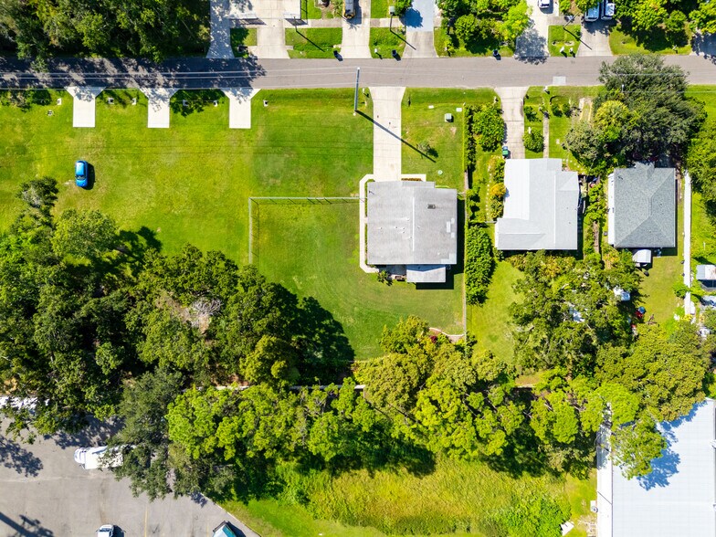 More Photos Of 2127 Juneau St, Tampa Land For Sale