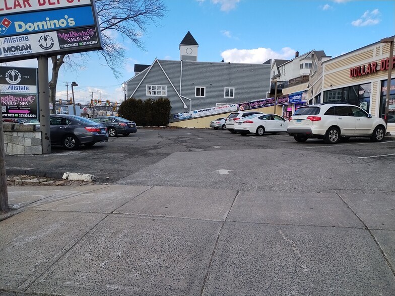 More Photos Of 4310-4328 Main St, Bridgeport Storefront For Lease