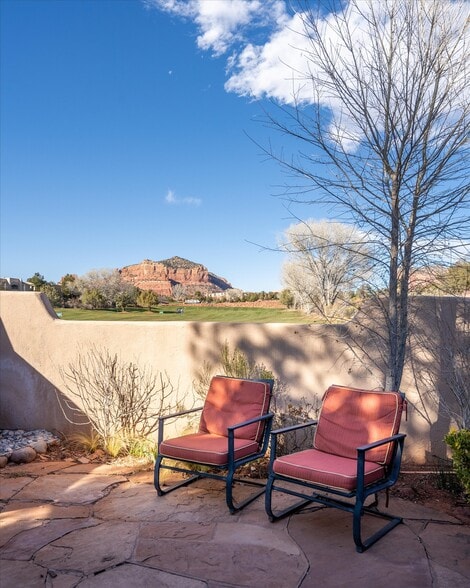More Photos Of 10 Rojo Dr, Sedona Hotel For Sale