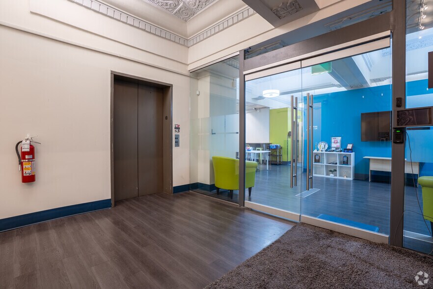 More Photos Of 101-103 W Main St, Durham Loft Creative Space For Sale