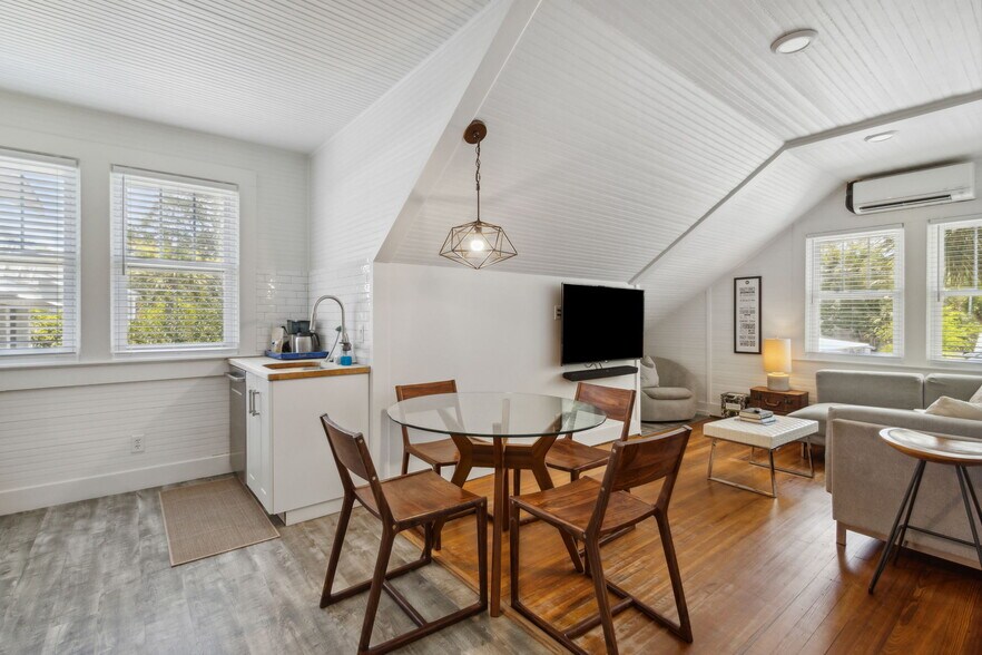 More Photos Of 1103 Ocean Blvd, Saint Simons Island Apartments For Sale