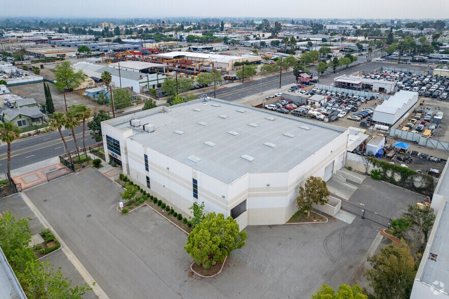 More Photos Of 1458 E Mission Blvd, Pomona Warehouse For Lease