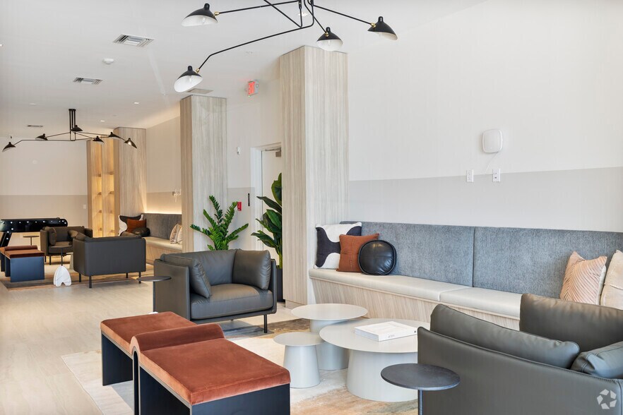 More Photos Of 2751 NW 84th St, Miami Apartments For Lease