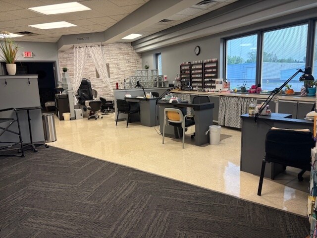 More Photos Of 432 Prospect Ave, North Fond Du Lac Freestanding For Sale