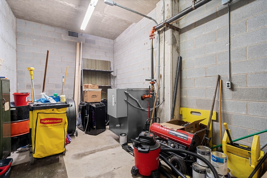 More Photos Of 94 Hospital St, Ridgway Specialty For Sale