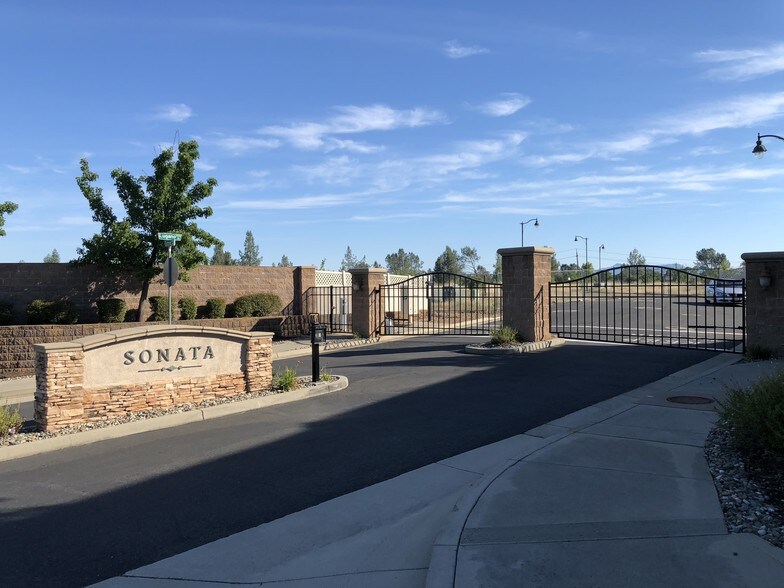 More Photos Of Tarmac Rd, Redding Land For Sale