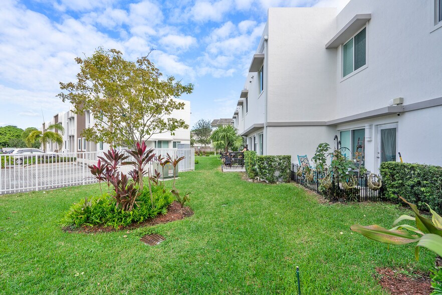 More Photos Of 509 NE 121st St, North Miami Apartments For Sale
