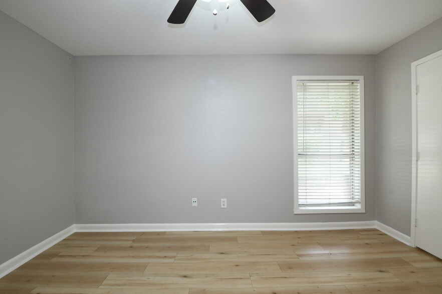 More Photos Of , Houston Multifamily For Sale