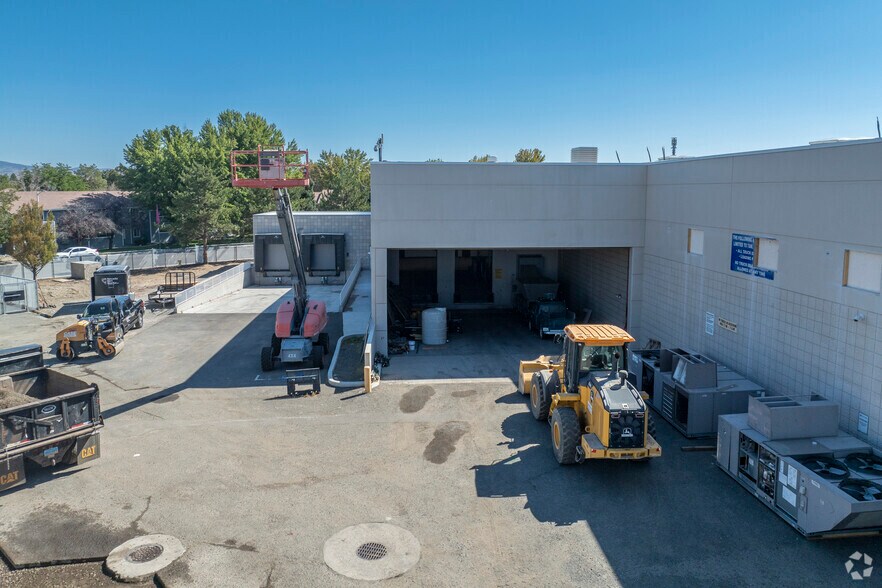 More Photos Of 2450 Oddie Blvd, Sparks Storefront Retail Office For Lease