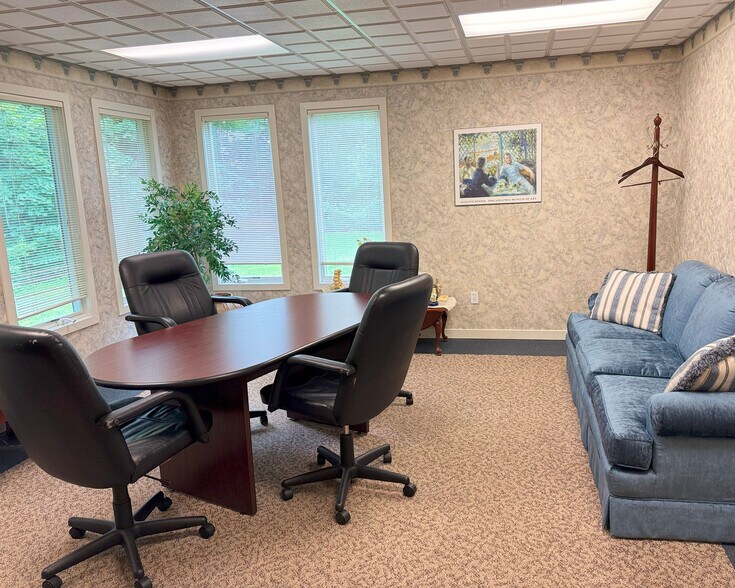 More Photos Of , Center Valley Office For Sale