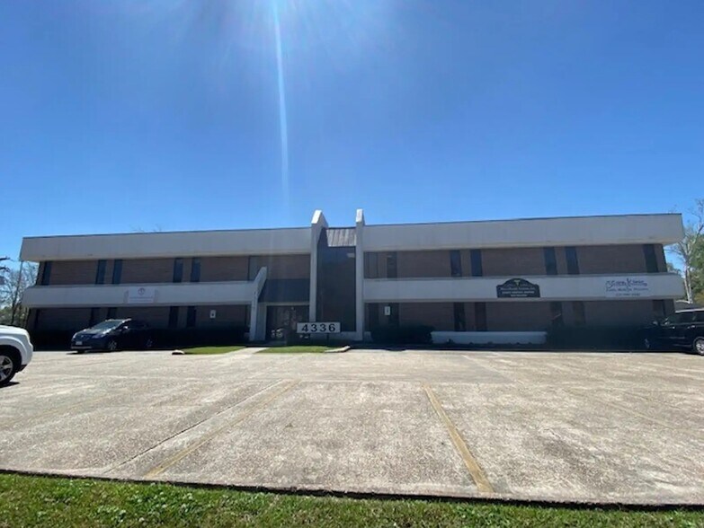 More Photos Of 4336 North Blvd, Baton Rouge Office For Lease