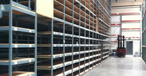 More Photos Of 40 Tesla, Irvine Manufacturing For Lease