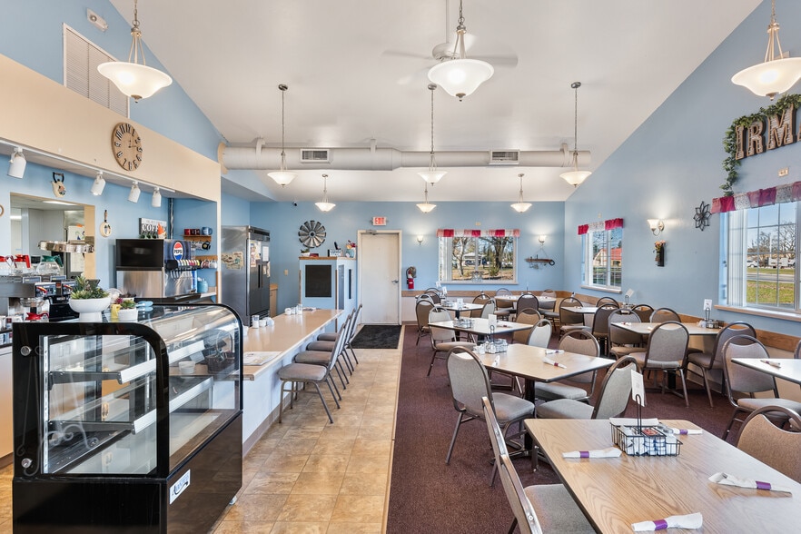 More Photos Of 816 Hwy 23/73, Princeton Restaurant For Sale