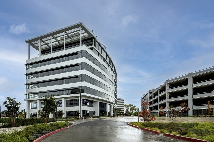 More Photos Of 567 Airport Blvd, Burlingame Office For Lease