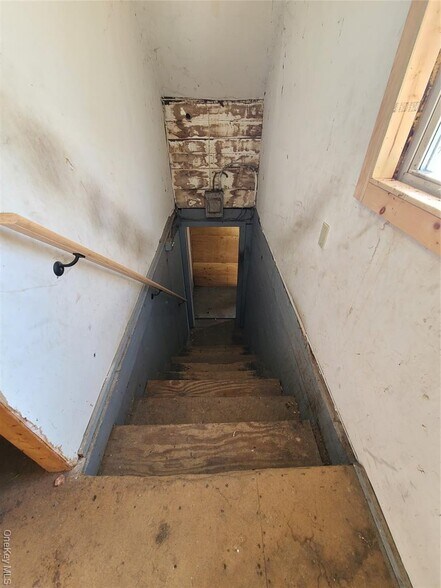 More Photos Of 77 Sullivan St, Wurtsboro General Retail For Sale