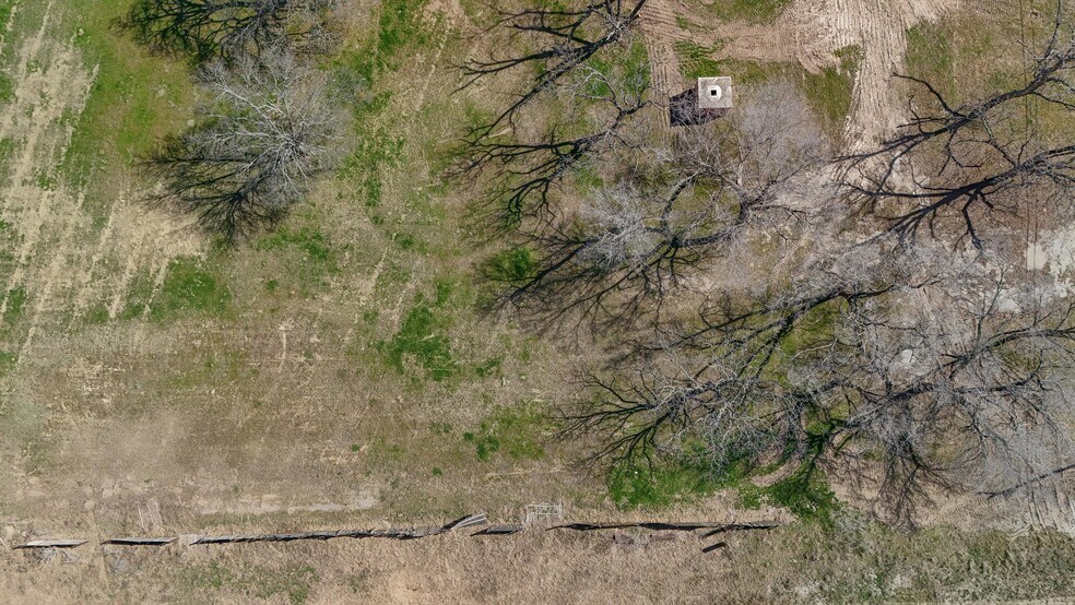 More Photos Of 2311 Fort Worth Hwy, Weatherford Land For Sale