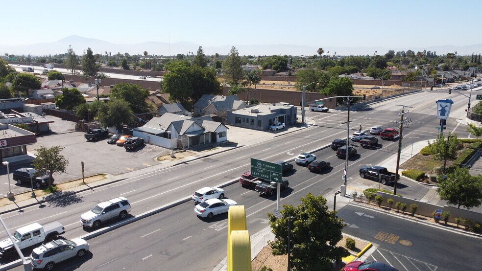 More Photos Of 18 S Chester Ave, Bakersfield Freestanding For Sale