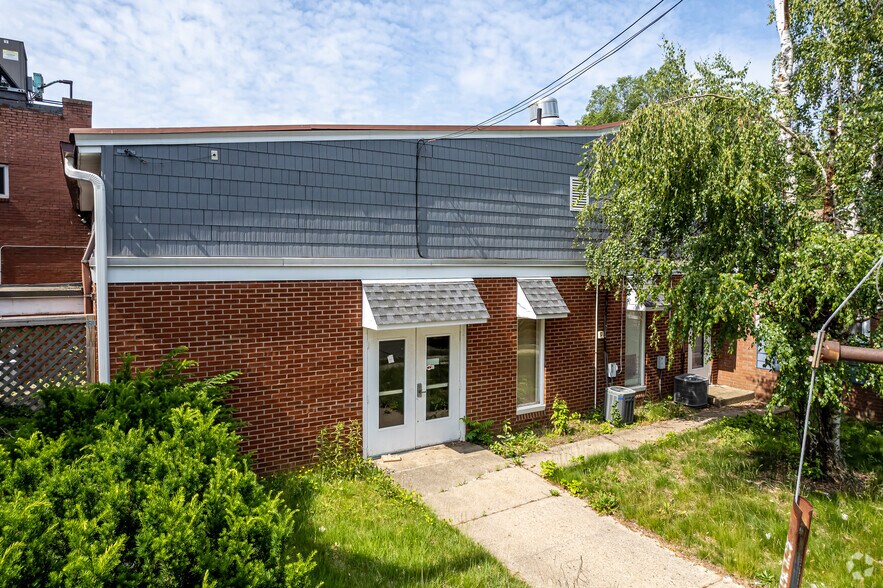 More Photos Of 20 Gorham Ave, Hamden Schools For Sale