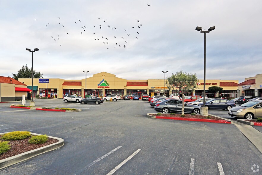 More Photos Of 1130 Fremont Blvd, Seaside Unknown For Lease