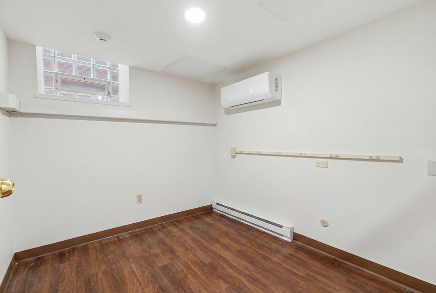More Photos Of 215 S Braddock Ave, Pittsburgh Apartments For Sale