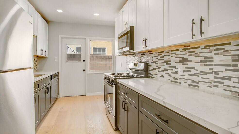 More Photos Of 1610 E Carson St, Long Beach Apartments For Sale
