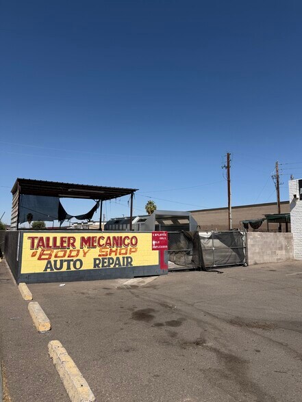 More Photos Of 4318 W Glendale Ave, Glendale Auto Repair For Lease