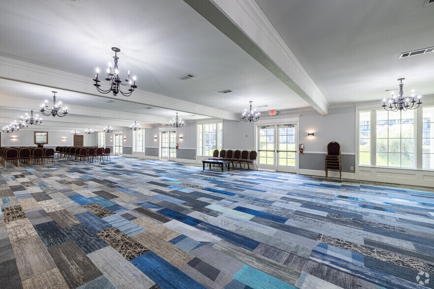 More Photos Of 8929 Old Number Six Hwy, Santee Hospitality For Sale