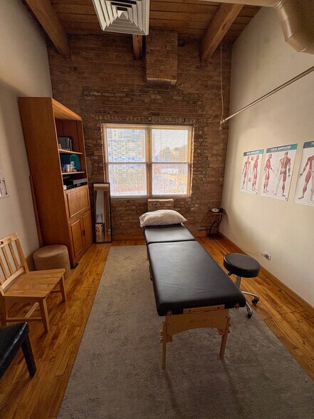 More Photos Of 661 W Lake St, Chicago Loft Creative Space For Lease