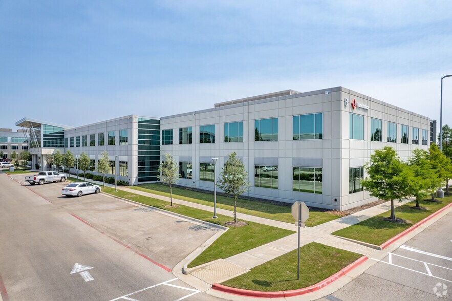 More Photos Of 13620 Ranch Road 620 N, Austin Unknown For Lease