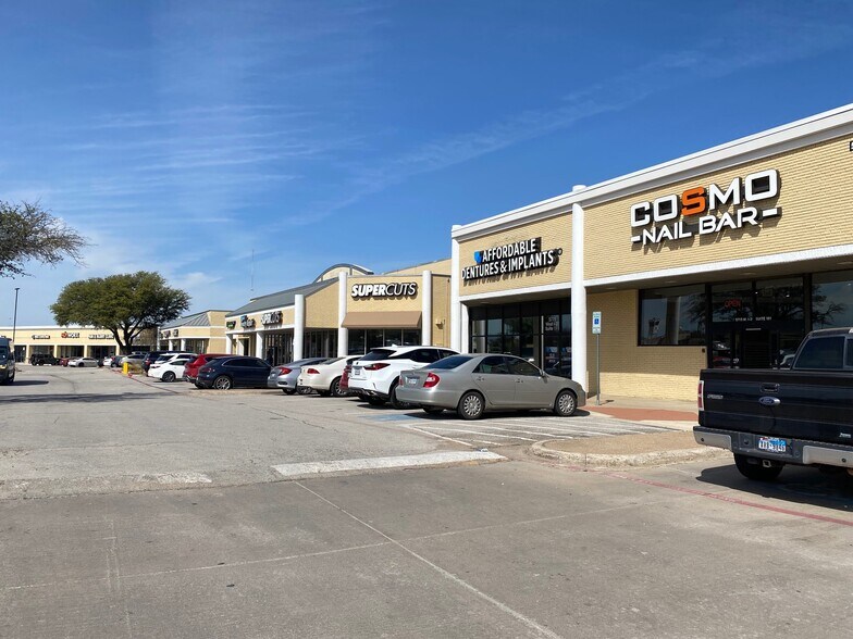 More Photos Of 5801 W Interstate 20, Arlington Storefront For Lease